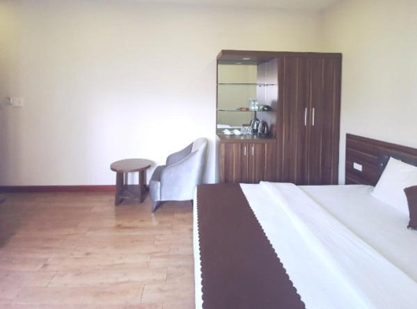 Suka Hotel Dalat Экстерьер фото