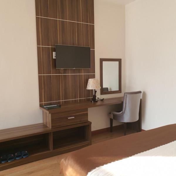 Suka Hotel Dalat Экстерьер фото